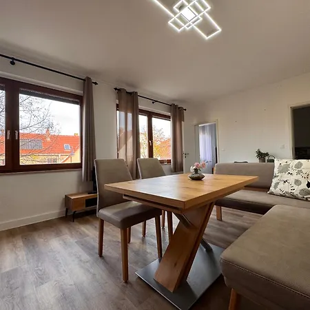 Lägenhet Fuer Familien Und Geschaeftsreisende