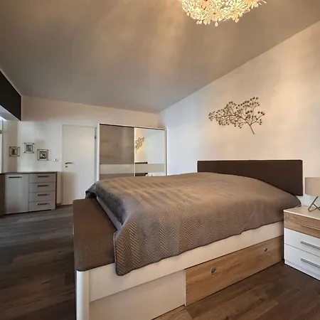 Bw Living - Schoenauer Strasse 아파트 *