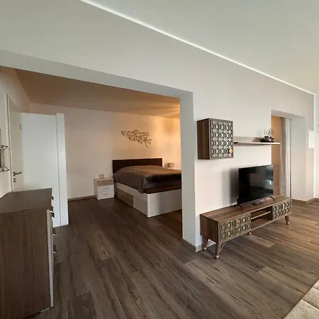 Bw Living - Schoenauer Strasse 아파트 Markranstädt