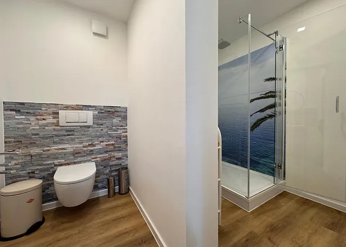 Fuer Familien Und Geschaeftsreisende *